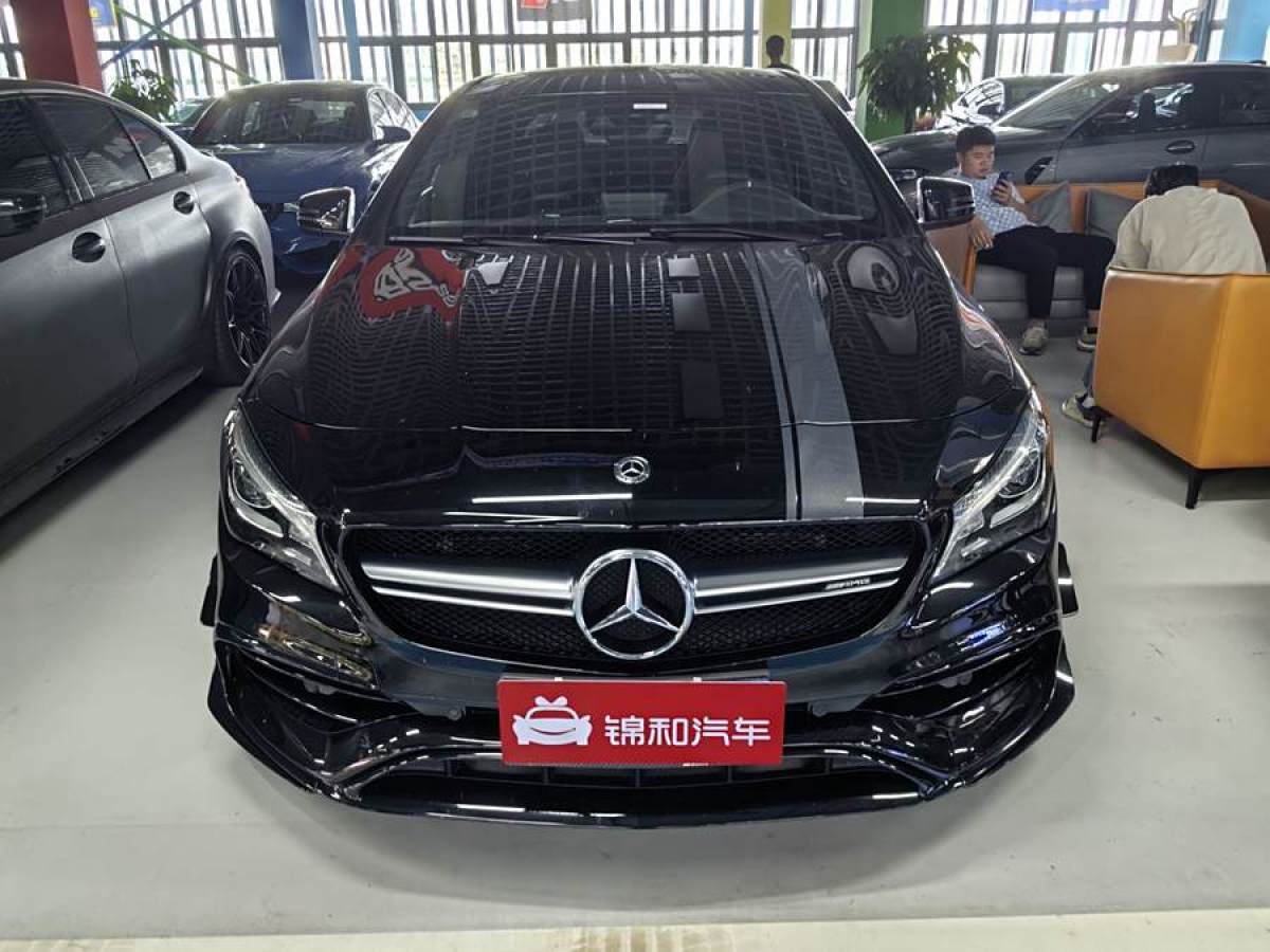 2019年2月奔馳 奔馳CLA級AMG  2017款 AMG CLA 45 4MATIC 暗夜雷霆限量版