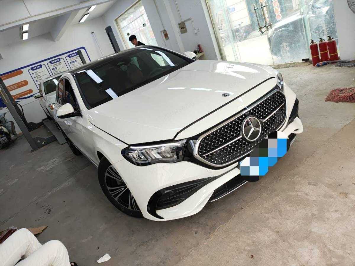 奔馳 奔馳E級  2024款 E 260 L 運(yùn)動型圖片