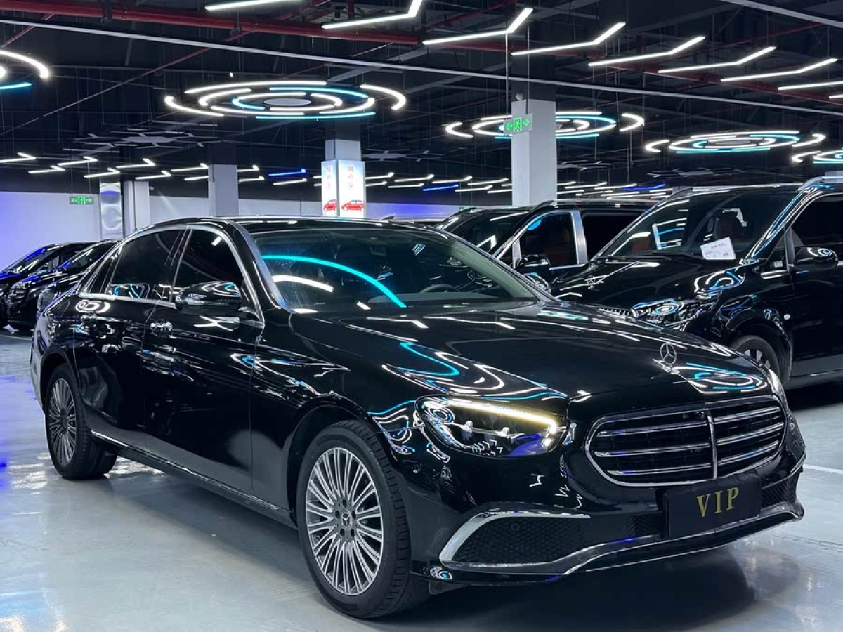 奔馳 奔馳E級(jí)  2023款 改款 E 300 L 時(shí)尚型圖片