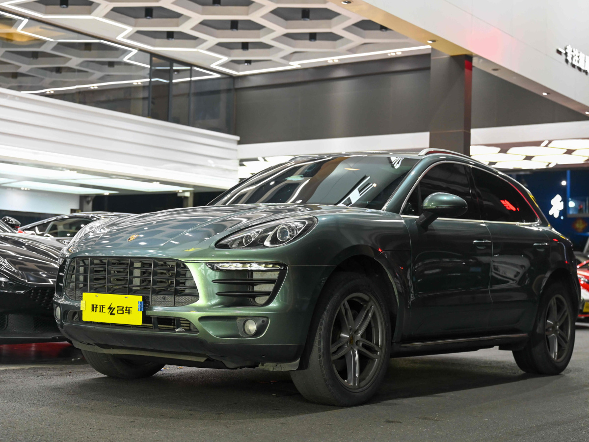 2015年2月保时捷 Macan  2014款 Macan 2.0T