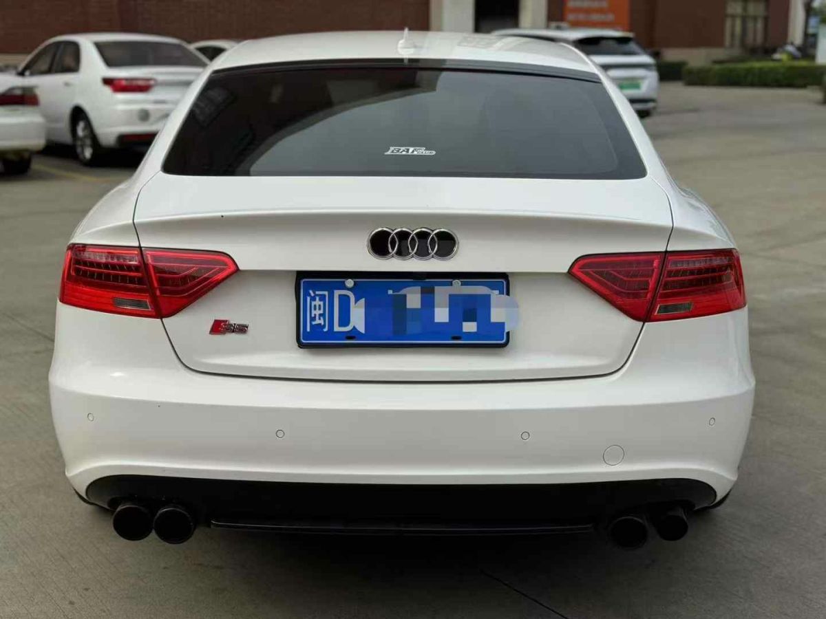 奧迪 奧迪R8  2012款 5.2 FSI quattro 限量版圖片