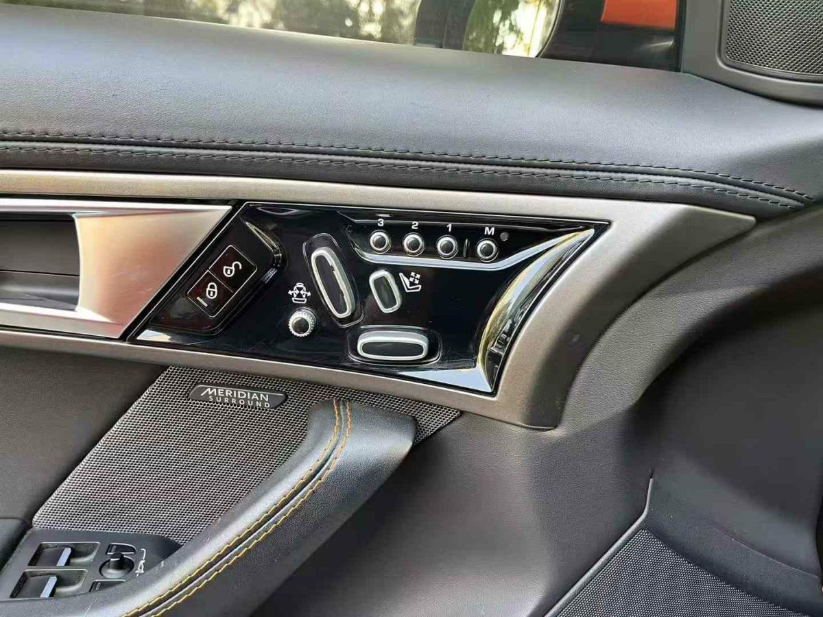 捷豹 XF  2014款 2.0T Style Club限量版圖片