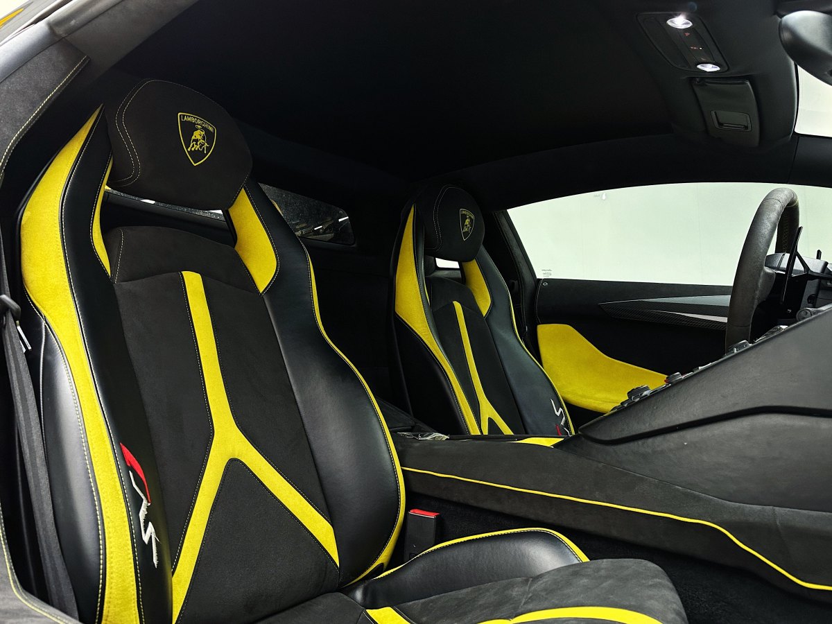 兰博基尼 Aventador  2011款 LP 700-4图片