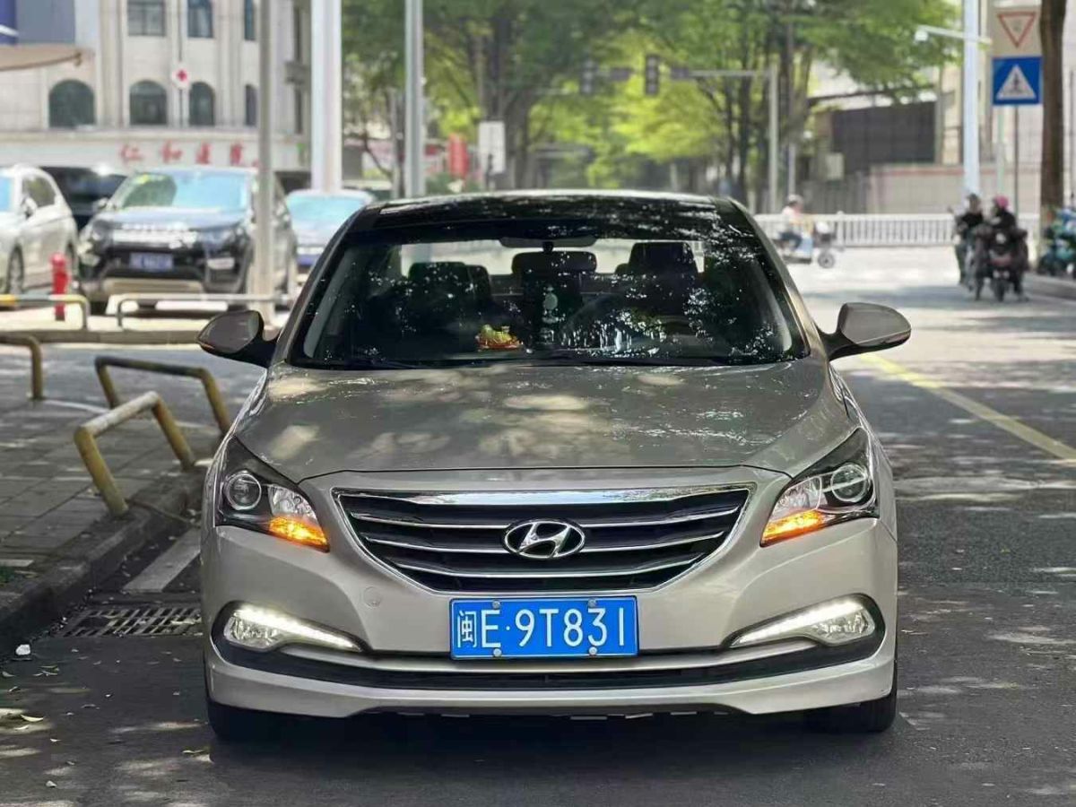 現(xiàn)代 名圖 圖片