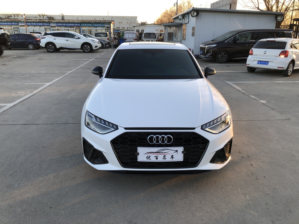 奧迪 奧迪A4L  2023款 40 TFSI 豪華動(dòng)感型圖片