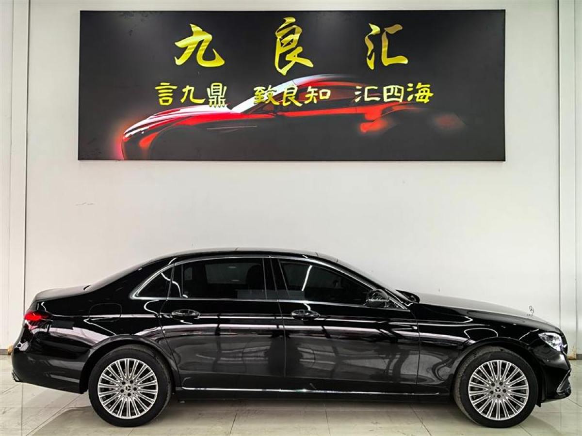 奔馳 奔馳E級(jí)  2022款 改款 E 300 L 時(shí)尚型圖片