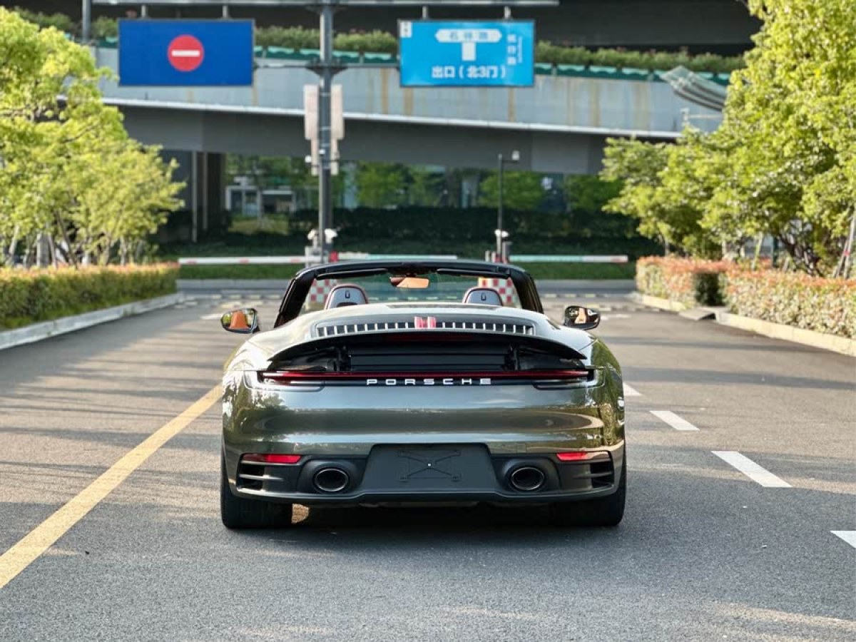 保時捷 911  2022款 Carrera 4 Cabriolet 3.0T圖片