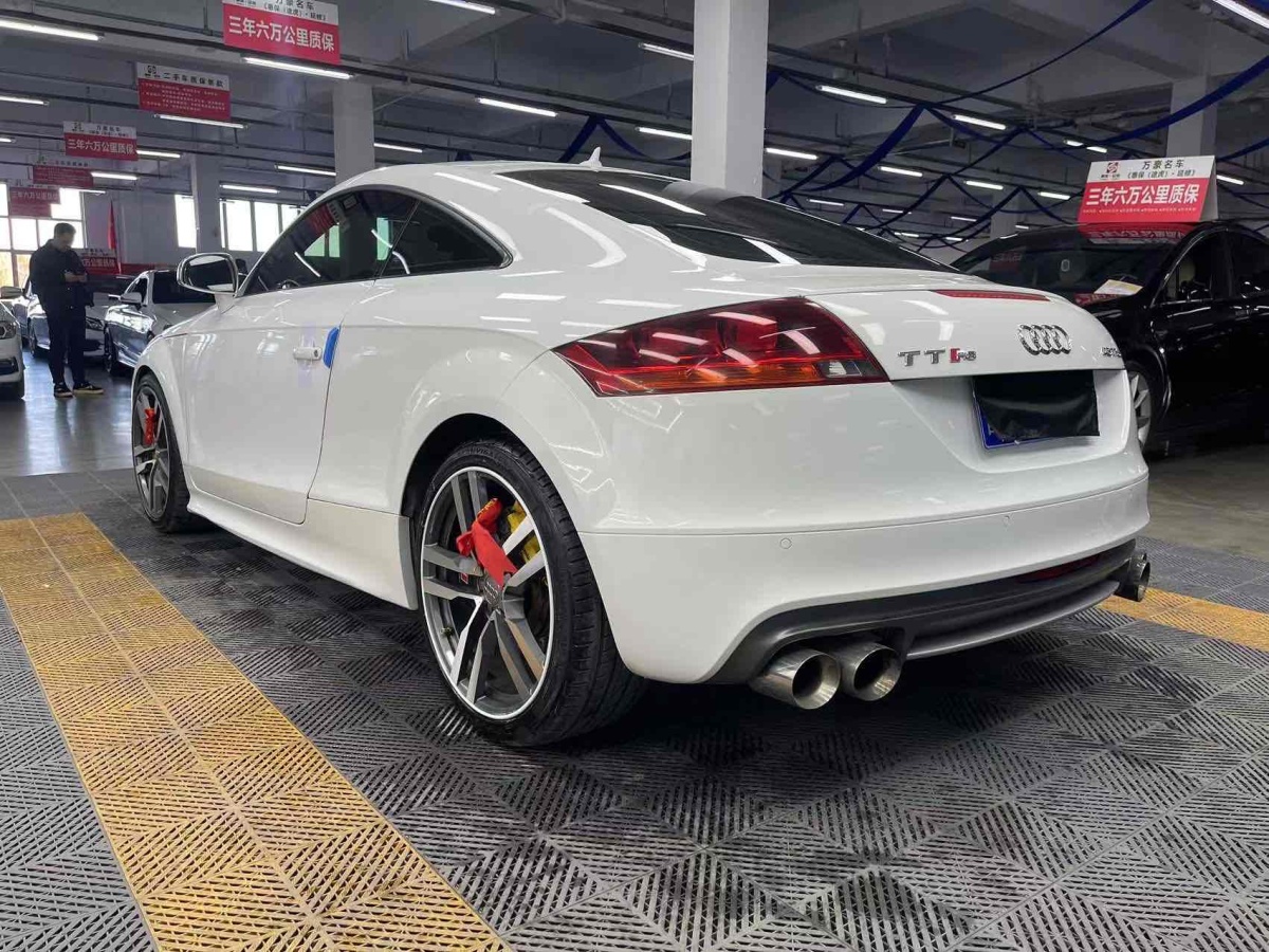 奧迪 奧迪TT  2011款 TT Coupe 2.0TFSI quattro圖片