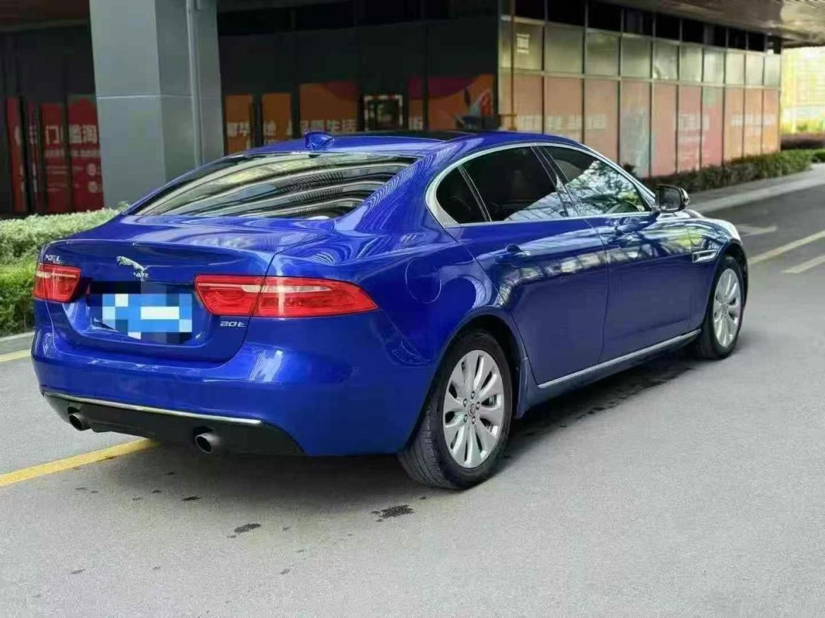 捷豹 XE  2019款 2.0T 300PS 四驅(qū)Landmark Edition圖片