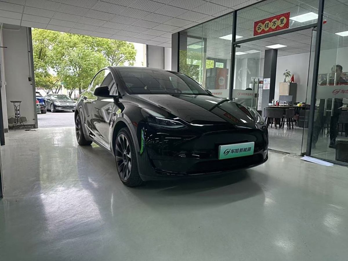 特斯拉 Model 3  2022款 后輪驅(qū)動(dòng)版圖片