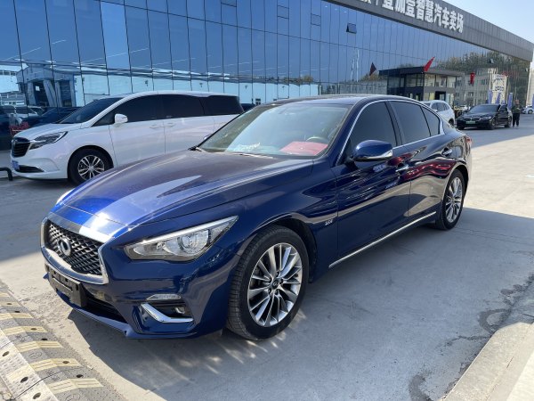 英菲尼迪 Q50L  2018款  2.0T 逸享版 国VI