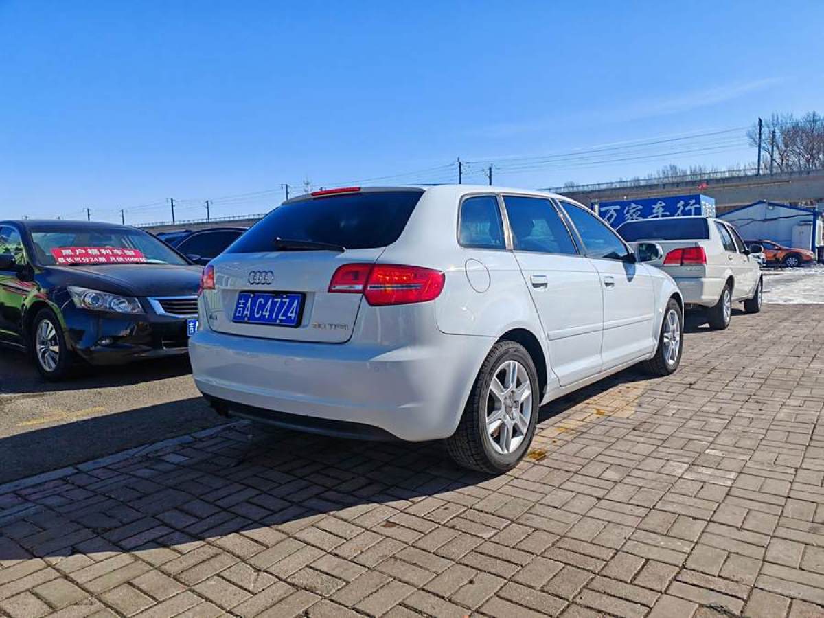 奧迪 奧迪A3  2014款 Sportback 35 TFSI 自動(dòng)豪華型圖片