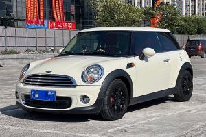 COUNTRYMAN MINI 1.6L ONE