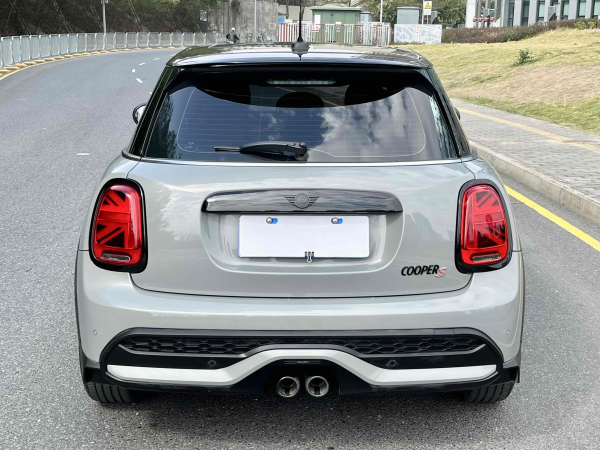 MINI MINI  2022款 2.0T COOPER S 執(zhí)迷特別版圖片