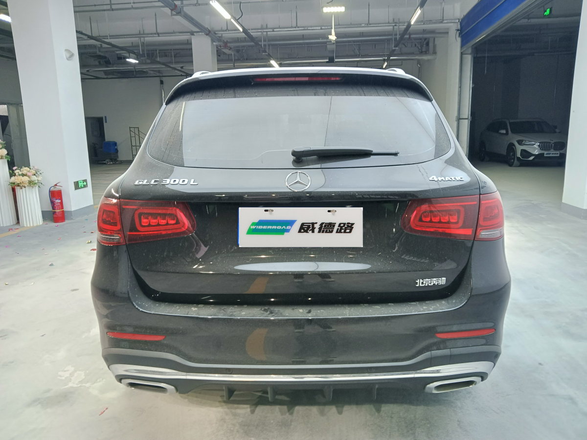 奔馳 奔馳GLC  2022款 改款 GLC 300 L 4MATIC 動感型臻藏版圖片