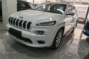 自由光 Jeep 2.4L 專業(yè)智能版