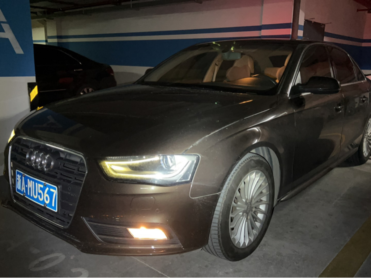 奧迪 奧迪A4L  2015款 35 TFSI 自動舒適型圖片