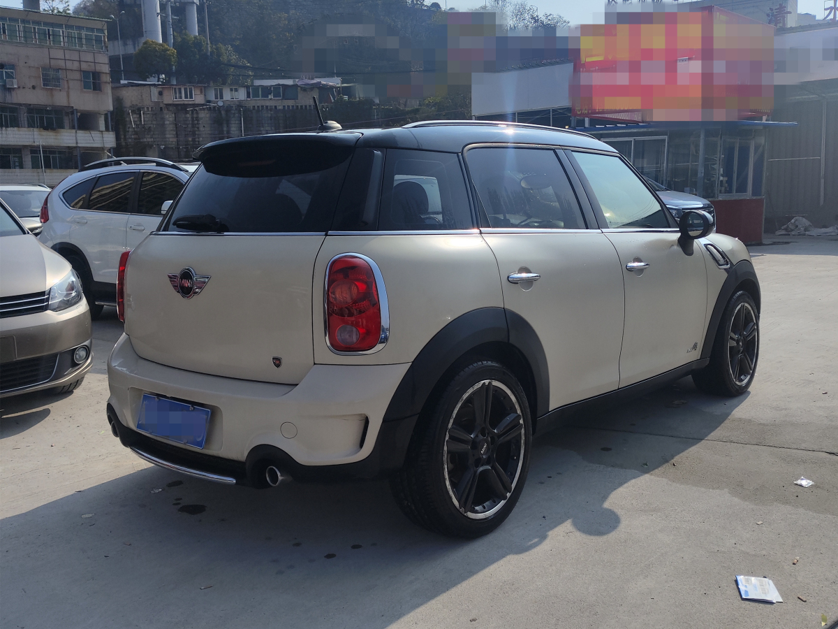 MINI COUNTRYMAN  2013款 1.6T COOPER S ALL4 滑雪版圖片