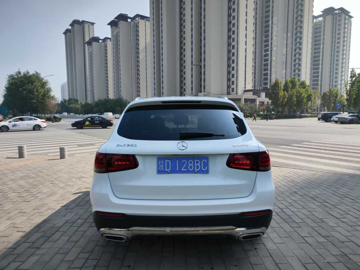 奔馳 奔馳GLC  2020款 改款 GLC 260 L 4MATIC 豪華型圖片