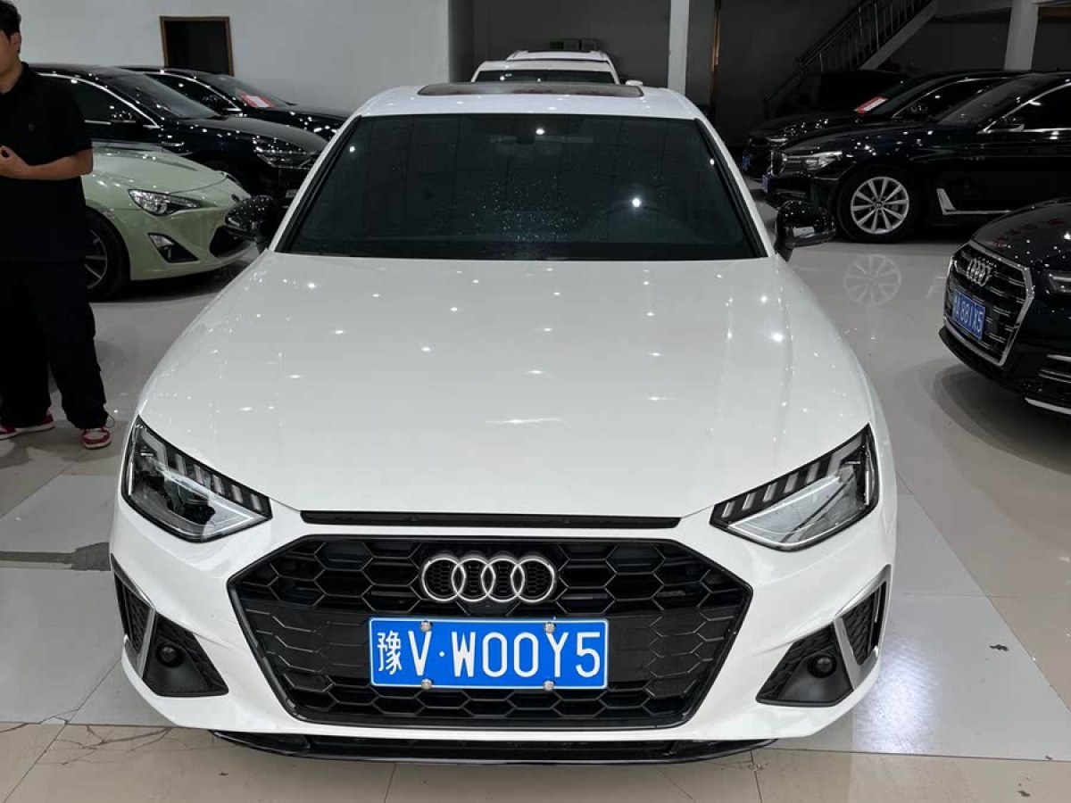 奧迪 奧迪A4L  2023款 40 TFSI 豪華動(dòng)感型圖片