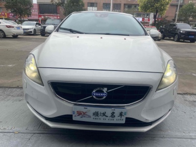 2014年3月 沃爾沃 V40(進口) 2.0T 智雅版圖片