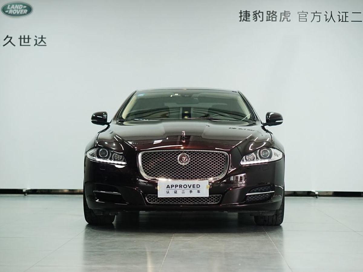 捷豹 XJ  2015款 XJL 2.0T 兩驅(qū)典雅商務(wù)版圖片