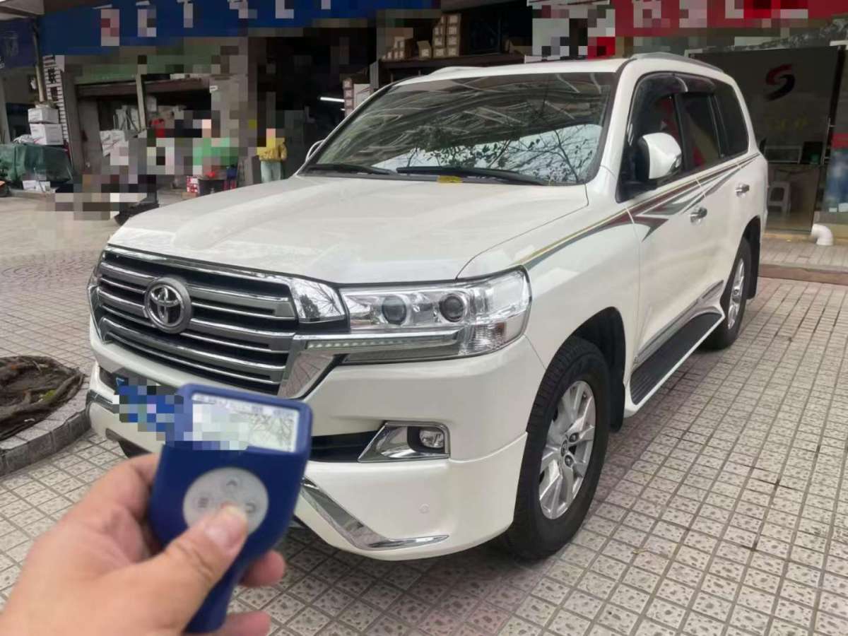 豐田 蘭德酷路澤  2018款 5.7L VX-R 12氣 底升(中東版)圖片