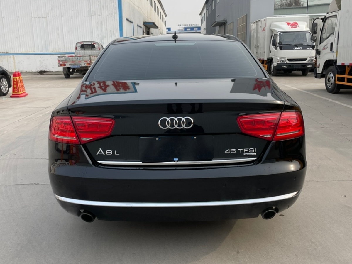 奧迪 奧迪A8  2012款 A8L 45 TFSI quattro舒適型圖片