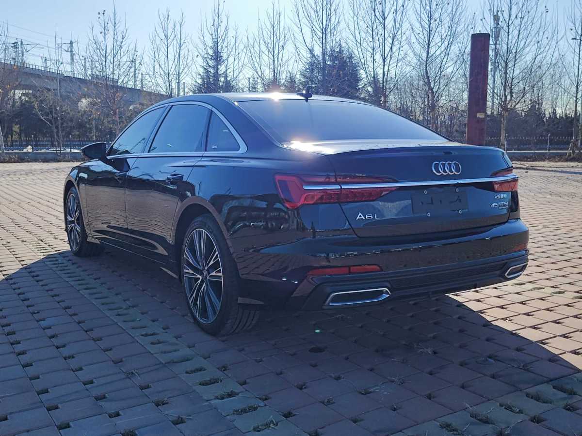 奧迪 奧迪A6L  2022款 45 TFSI quattro 臻選動感型圖片