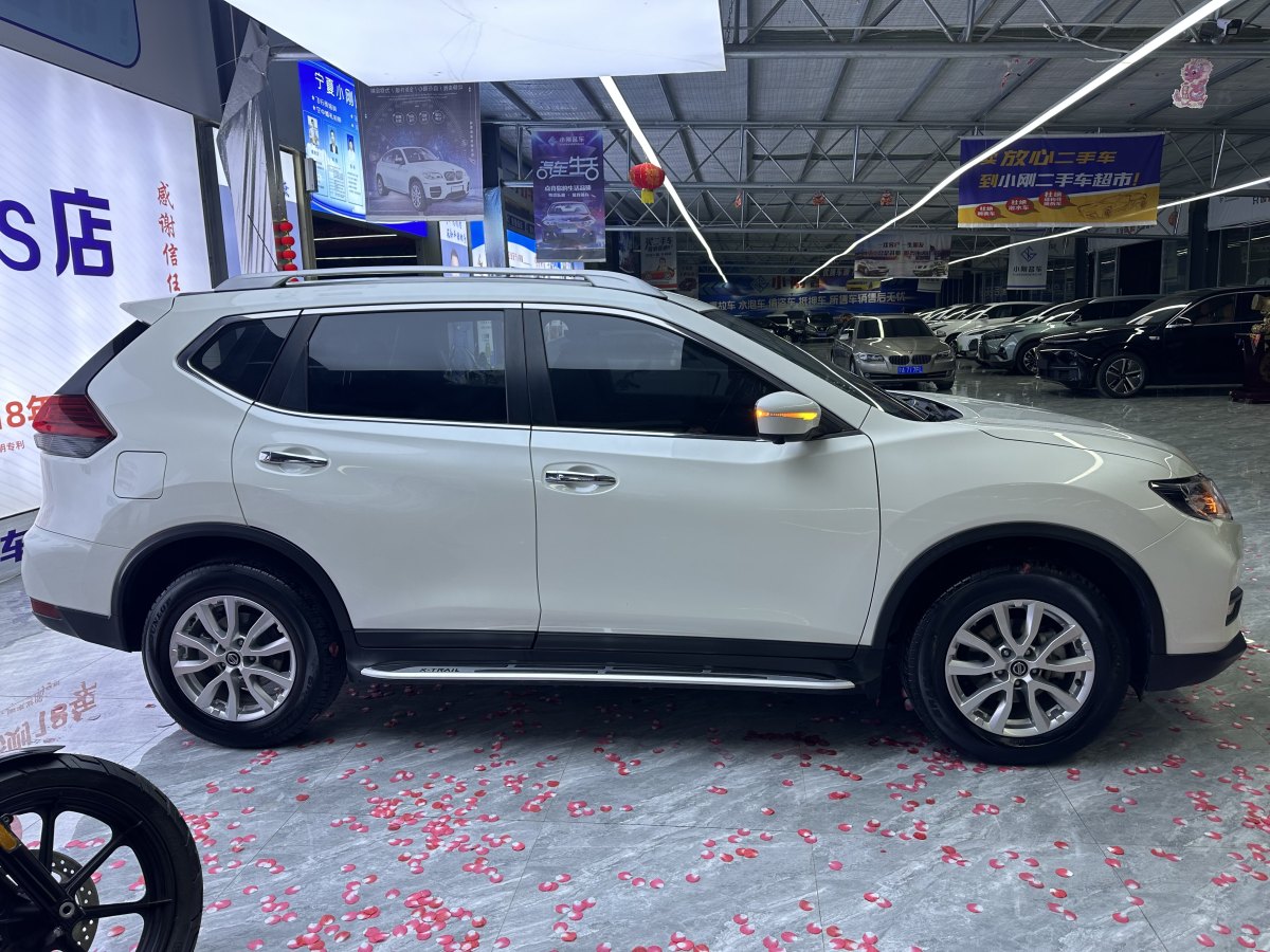 日產(chǎn) 奇駿  2021款 2.0L CVT 2WD XL Premium尊享紀念版圖片