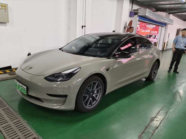 特斯拉 Model 3  2022款 改款 后轮驱动版