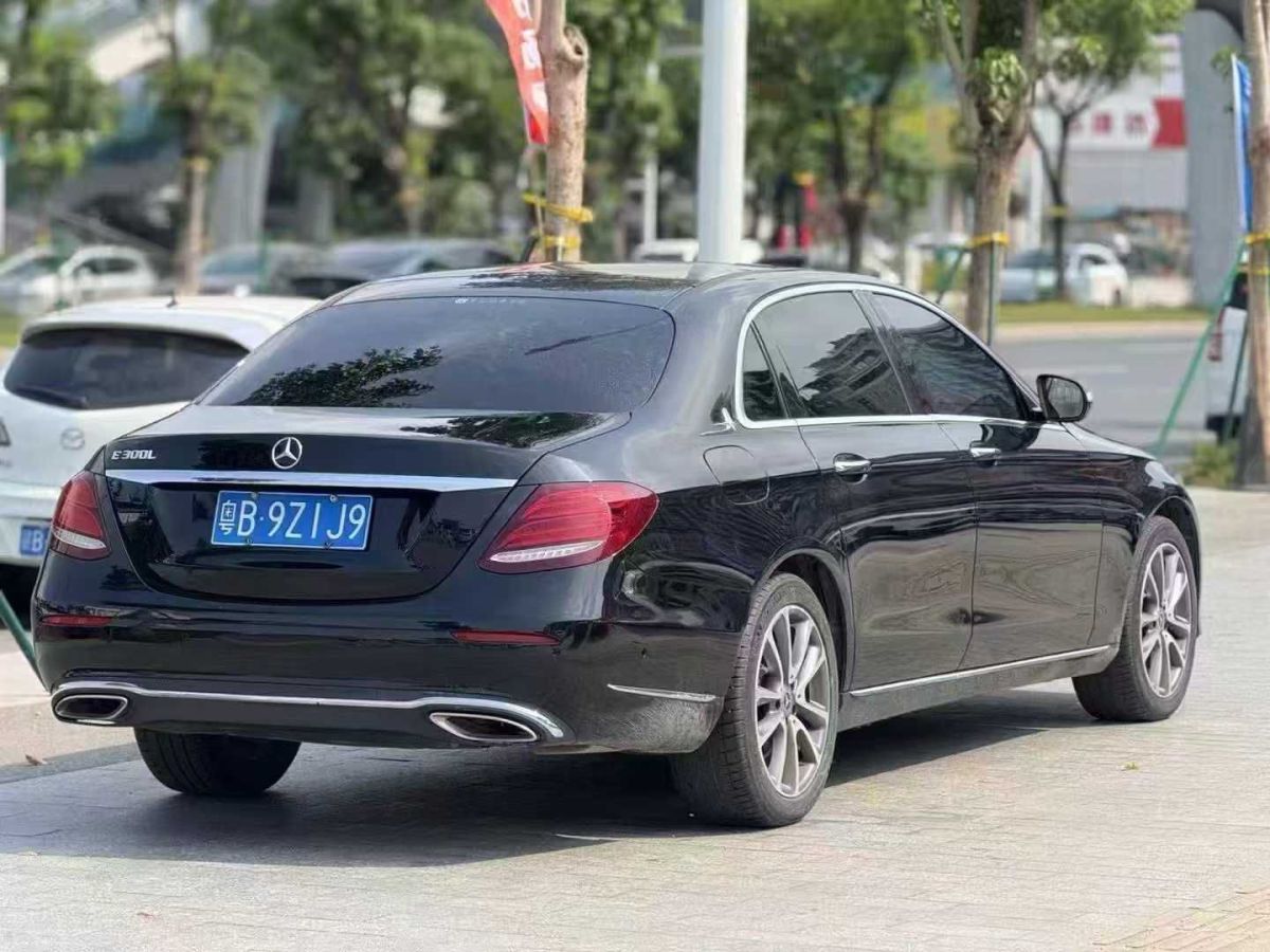 奔馳 奔馳E級  2020款 E 350 L 運動型 4MATIC圖片