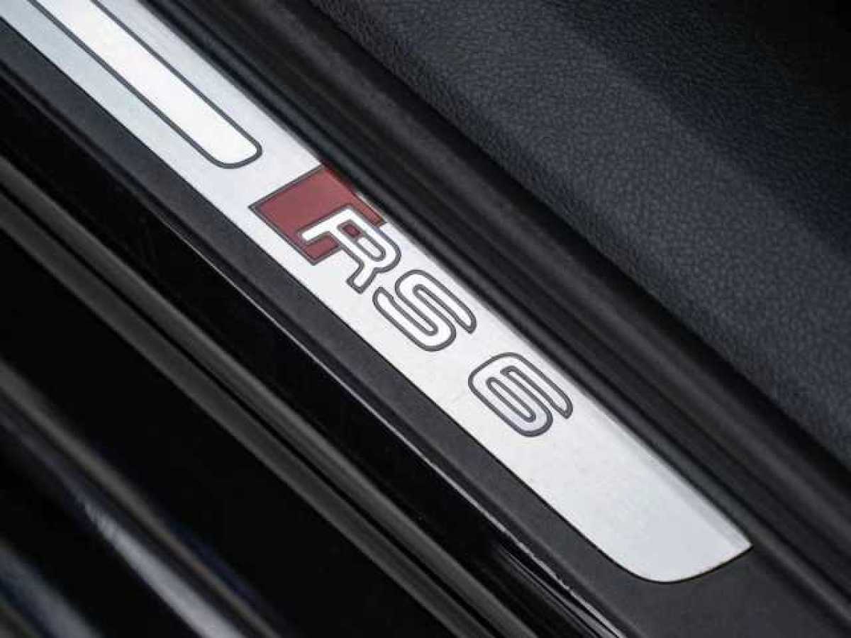 奧迪 奧迪RS 6  2016款 RS 6 4.0T Avant圖片