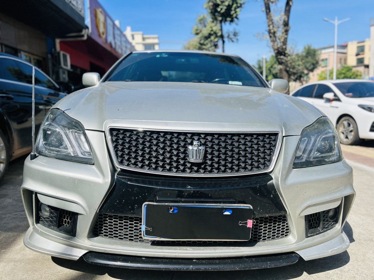 豐田 皇冠  2005款 3.0L Royal Saloon G VIP圖片