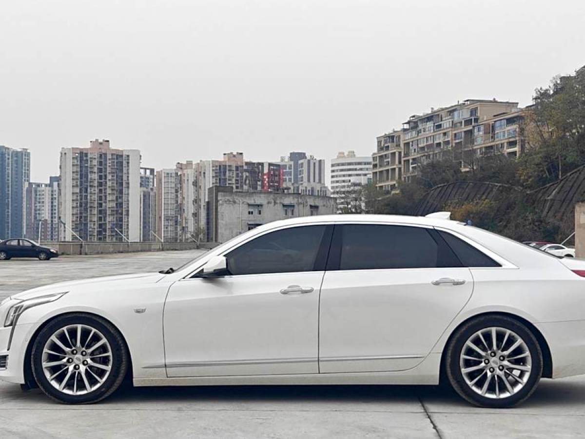 凱迪拉克 CT6  2016款 28T 鉑金版圖片