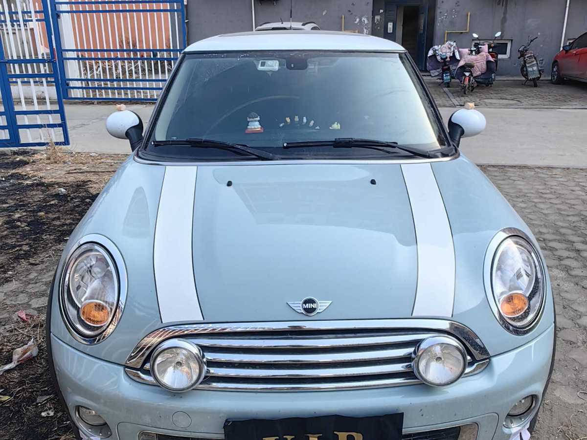 2013年7月MINI MINI  2013款 1.6L ONE 限量第一款