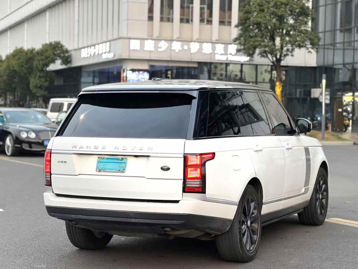 路虎 攬勝  2016款 3.0T 標(biāo)準(zhǔn)軸距 HSE SUPERCHARGED 美規(guī)版圖片