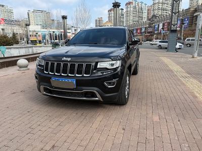 2015年7月 Jeep 大切諾基(進口) 3.0L 舒享導(dǎo)航版圖片