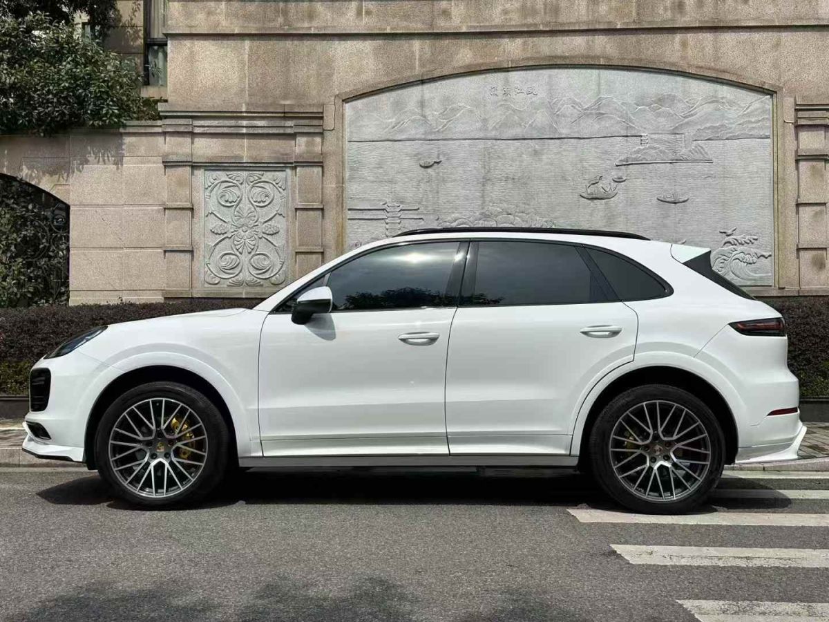 保時(shí)捷 Cayenne  2021款 Cayenne Turbo GT 4.0T圖片