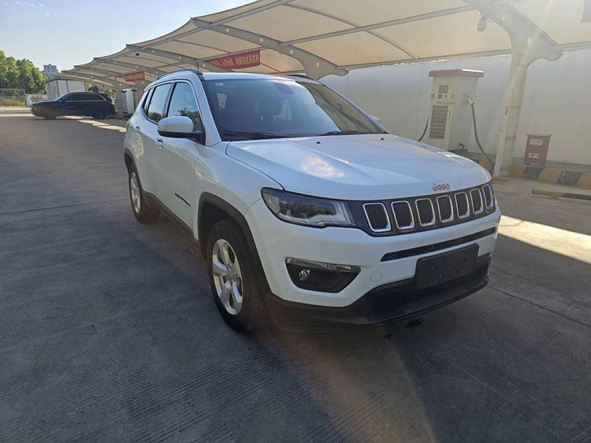 2018年5月Jeep 指南者  2017款 200T 自動(dòng)家享版