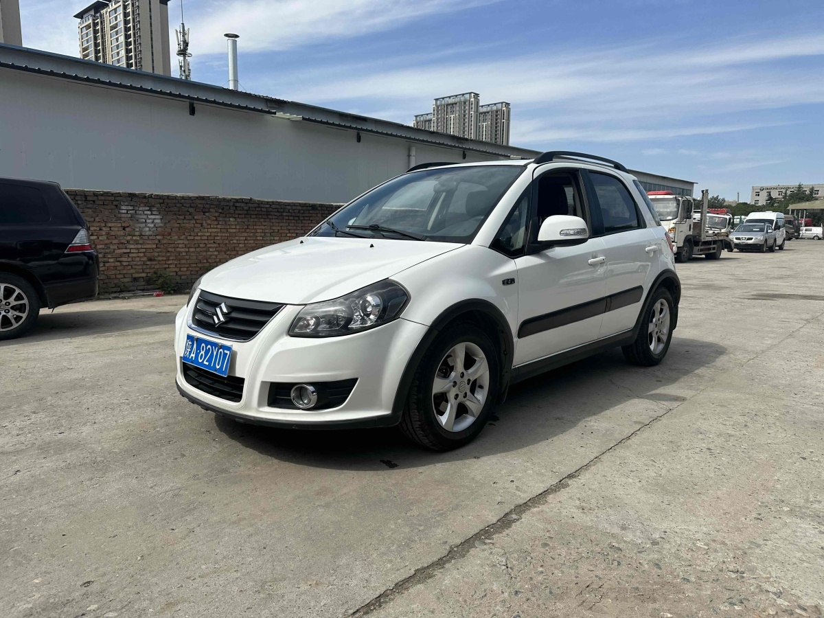 鈴木 天語  2011款 SX4 1.6L 兩廂運(yùn)動(dòng)型圖片