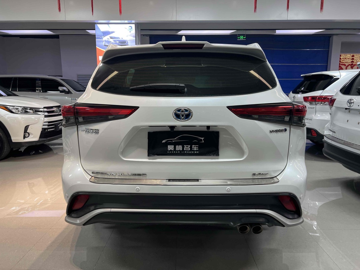 豐田 皇冠陸放  2022款 2.5L HEV四驅(qū)豪華版圖片