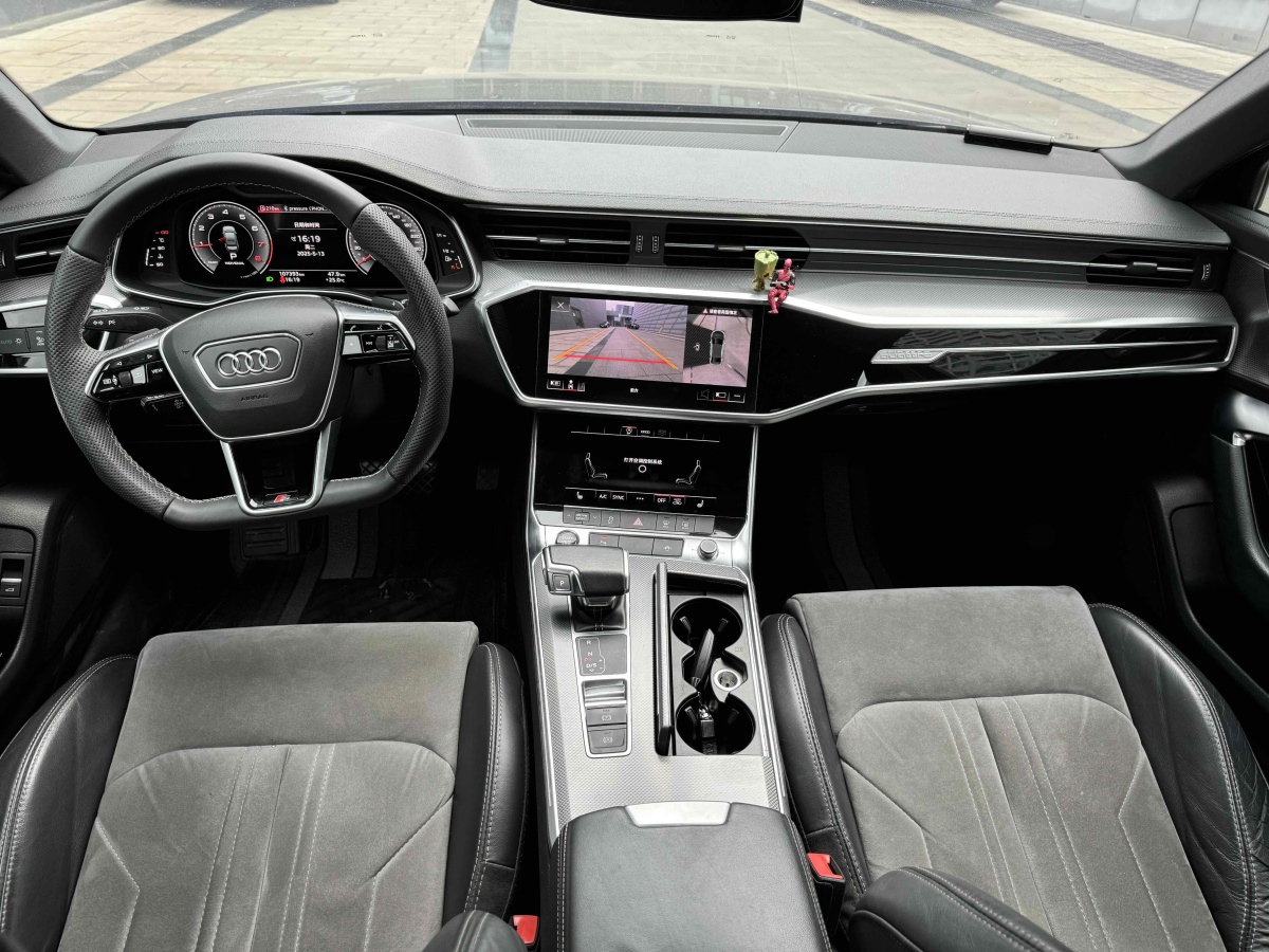 奧迪 奧迪A6L  2020款 45 TFSI quattro 臻選致雅型圖片