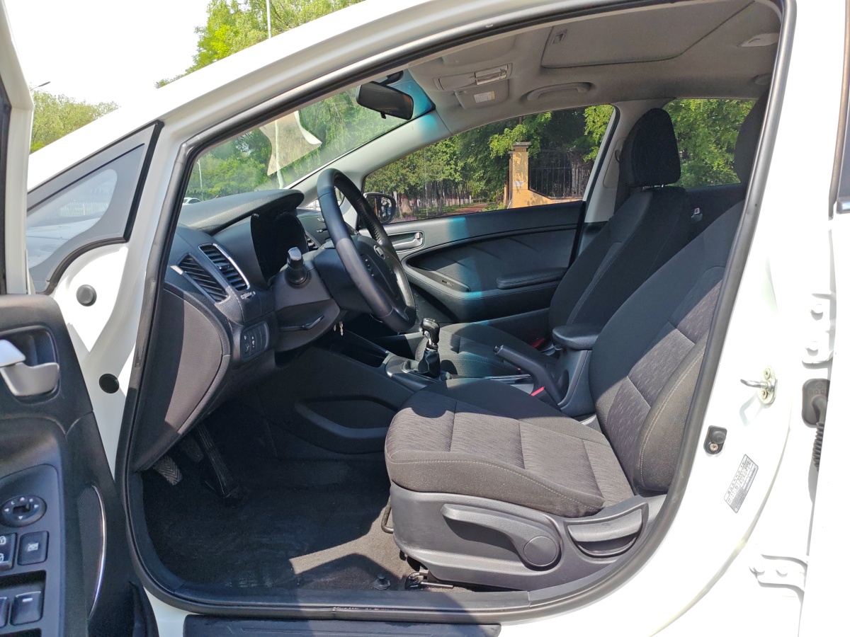 起亞 K3  2013款 1.6L 手動GLS圖片