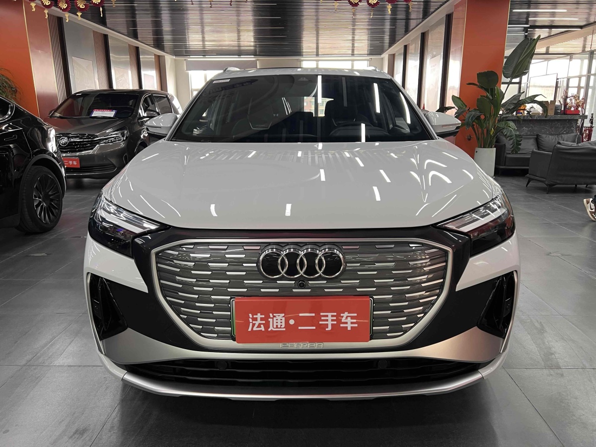 奧迪 奧迪Q4 e-tron  2023款 40 e-tron 創(chuàng)行版圖片