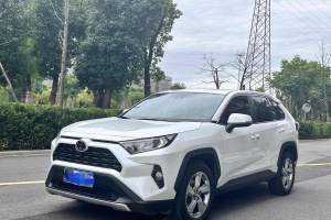 RAV4 丰田 荣放 2.0L CVT两驱风尚版