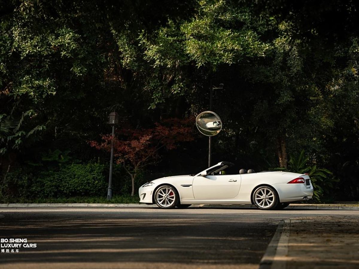 捷豹 XK  2012款 XKR 5.0L 機(jī)械增壓敞篷版圖片