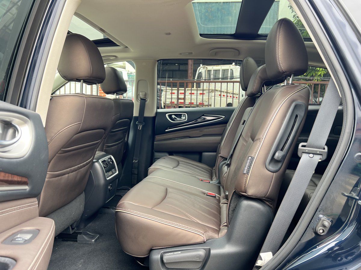 英菲尼迪 QX60  2020款 2.5 S/C Hybrid 兩驅(qū)卓越版 國(guó)VI圖片