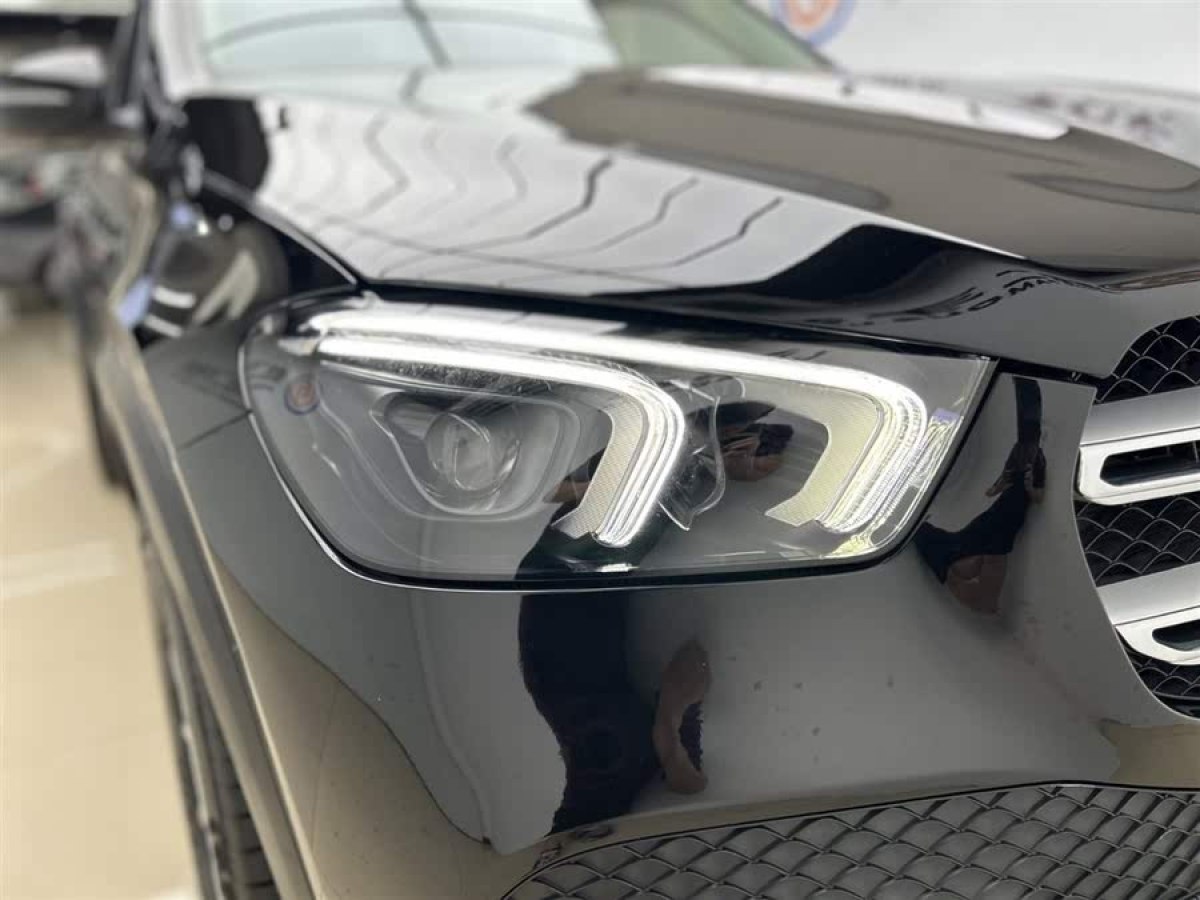 奔馳 奔馳GLE  2024款 改款 GLE 350 4MATIC 時尚型圖片