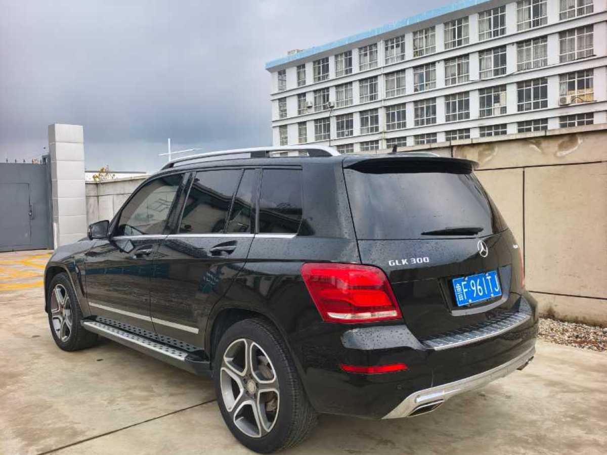 奔馳 奔馳GLK級(jí)  2014款 GLK 260 4MATIC 動(dòng)感型圖片